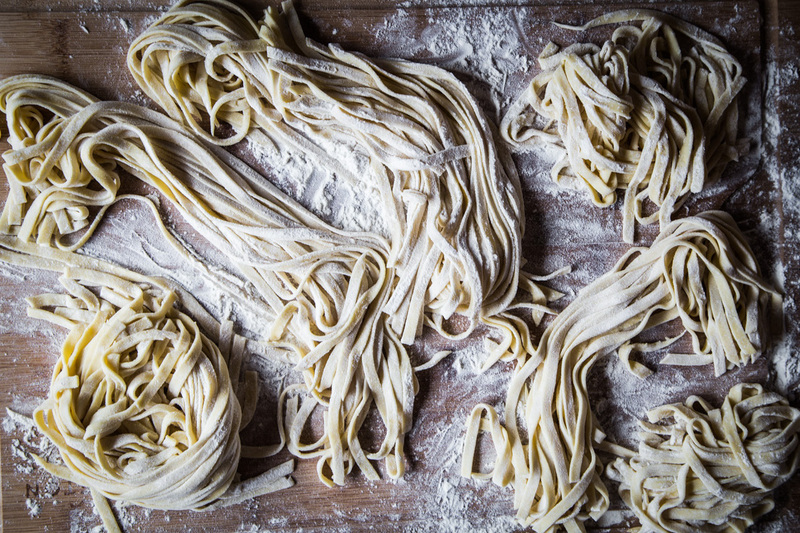 頂讓旺角各式麵店生意飲食生意・生意轉讓・特許經營・加盟・做生意・生意頂讓・頂手・生意買賣・買生意・小食牌・商機・飲食牌照・開小食店・小本創業